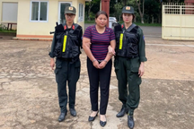 Cảnh sát cơ động tóm gọn "nữ quái" trốn truy nã