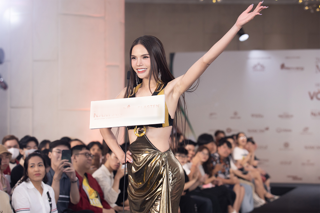 Sơ khảo Miss Grand Vietnam 2023: Thí sinh đọc thơ, nhảy gợi cảm khi hô tên - 3
