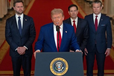 Mỹ bắt đầu làn sóng sa thải nhân sự liên bang do chính phủ đóng cửa