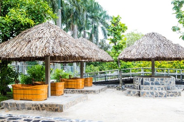 “ Lý – Tưởng” với dịch vụ tắm bùn khoáng tại khu nghỉ dưỡng Villa H2O