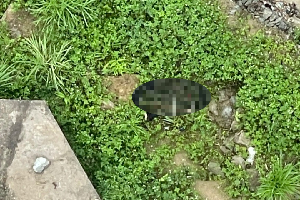 Lào Cai: Phát hiện thi thể người đàn ông dưới chân cầu Móng Sến - 2 Lào Cai: Phát hiện thi thể người đàn ông dưới chân cầu Móng Sến - 2