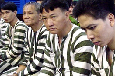 Vạch trần những tội ác động trời 