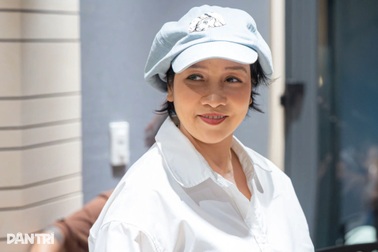 Diva Mỹ Linh tiết lộ bí quyết hôn nhân: “Lý trí quan trọng hơn tình yêu”