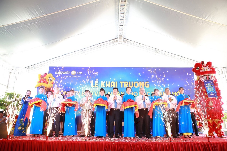 Xây dựng niềm tin vào bảo hiểm nhân thọ - 2 Xây dựng niềm tin vào bảo hiểm nhân thọ - 2