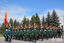 Quân đội Việt Nam tới Moscow, bắt đầu tập luyện duyệt binh