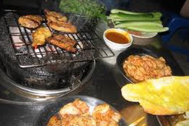 Những món nướng thơm lừng dễ dính đồ ôi thối