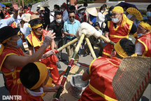 Nghệ nhân Phú Thọ tranh tài làm bánh chưng, bánh giầy dâng lên vua Hùng