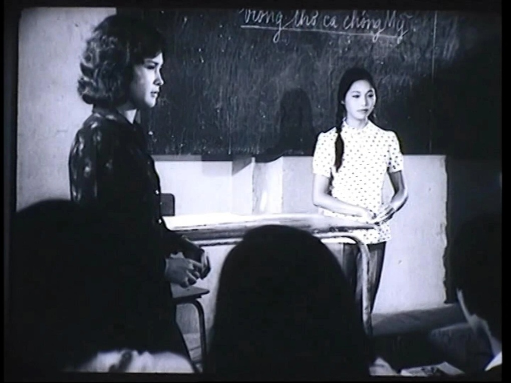 NSND Thanh Tú hé lộ hậu trường “Truyện cổ tích cho tuổi 17” sau 40 năm - 1 NSND Thanh Tú hé lộ hậu trường “Truyện cổ tích cho tuổi 17” sau 40 năm - 1