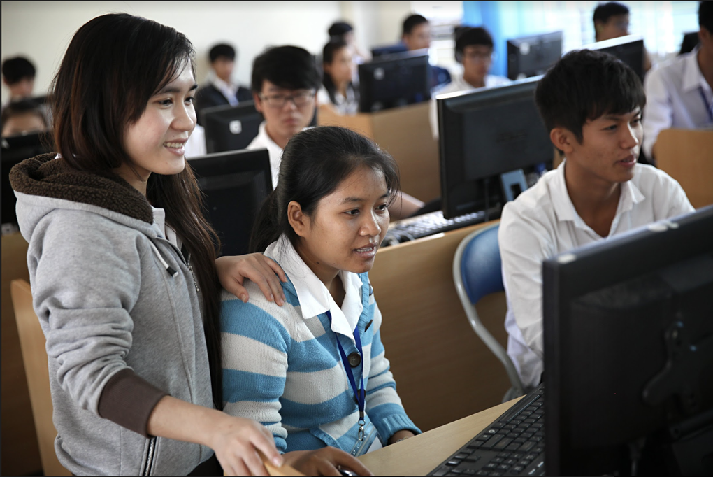 NFQ Asia phát động chương trình Đối Ứng 10.000 USD hỗ trợ sinh viên IT có hoàn cảnh khó khăn - 2 NFQ Asia phát động chương trình Đối Ứng 10.000 USD hỗ trợ sinh viên IT có hoàn cảnh khó khăn - 2