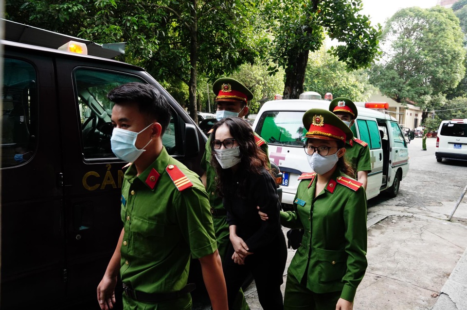 Cựu Phó Chủ tịch TPHCM Nguyễn Thành Tài hầu tòa - 3 Cựu Phó Chủ tịch TPHCM Nguyễn Thành Tài hầu tòa - 3