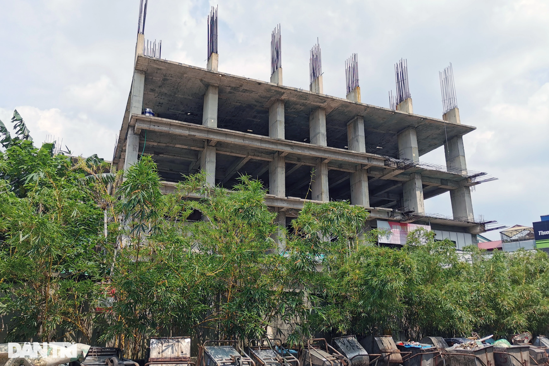 Nghĩa địa bất động sản: Dự án Usilk City chôn hy vọng của cả nghìn người - 8 Nghĩa địa bất động sản: Dự án Usilk City chôn hy vọng của cả nghìn người - 8