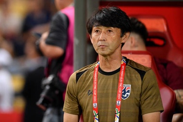 Cổ động viên dọa tẩy chay tuyển Thái Lan để ủng hộ HLV Masatada Ishii