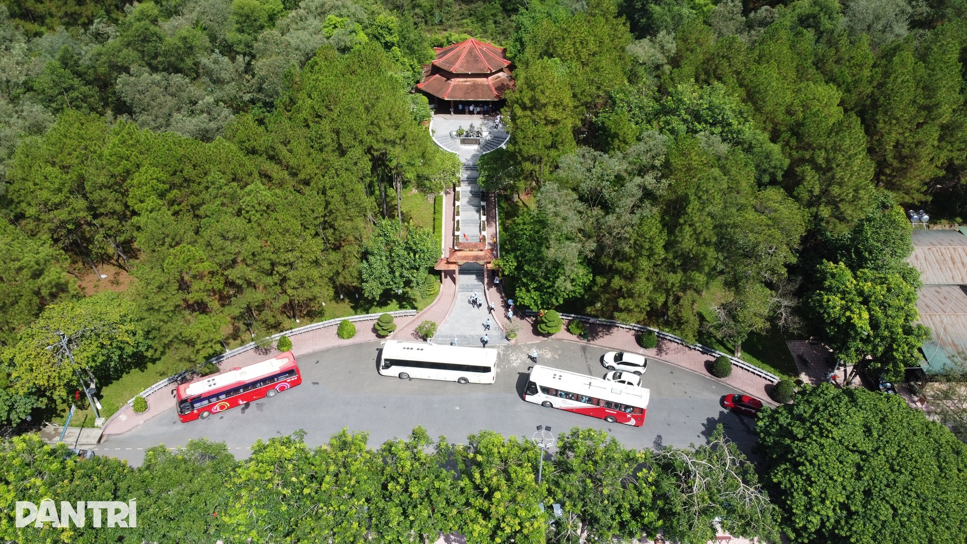 Dàn xe điện tiền tỷ nằm phủ bụi suốt 5 năm ở Khu di tích Ngã ba Đồng Lộc - 5