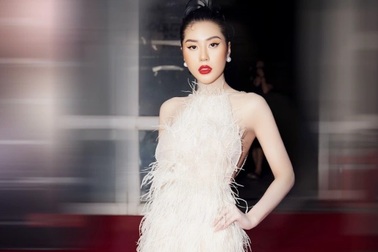 Hoa hậu Tô Diệp Hà gợi cảm thu hút mọi ánh nhìn trên thảm đỏ