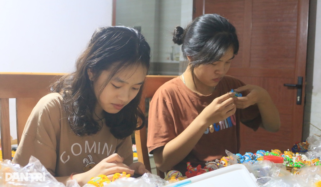 Mê nghề làm bánh chim cò độc nhất Việt Nam - 7 Mê nghề làm bánh chim cò độc nhất Việt Nam - 7