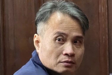 Chủ quán bar tại TPHCM lừa "chạy án"