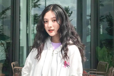 Đóa hồng An Giang xinh đẹp "không góc chết"