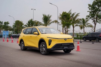 Limo Green giao được hơn 4.000 xe trong tháng 10, tiếp tục bỏ xa Xpander