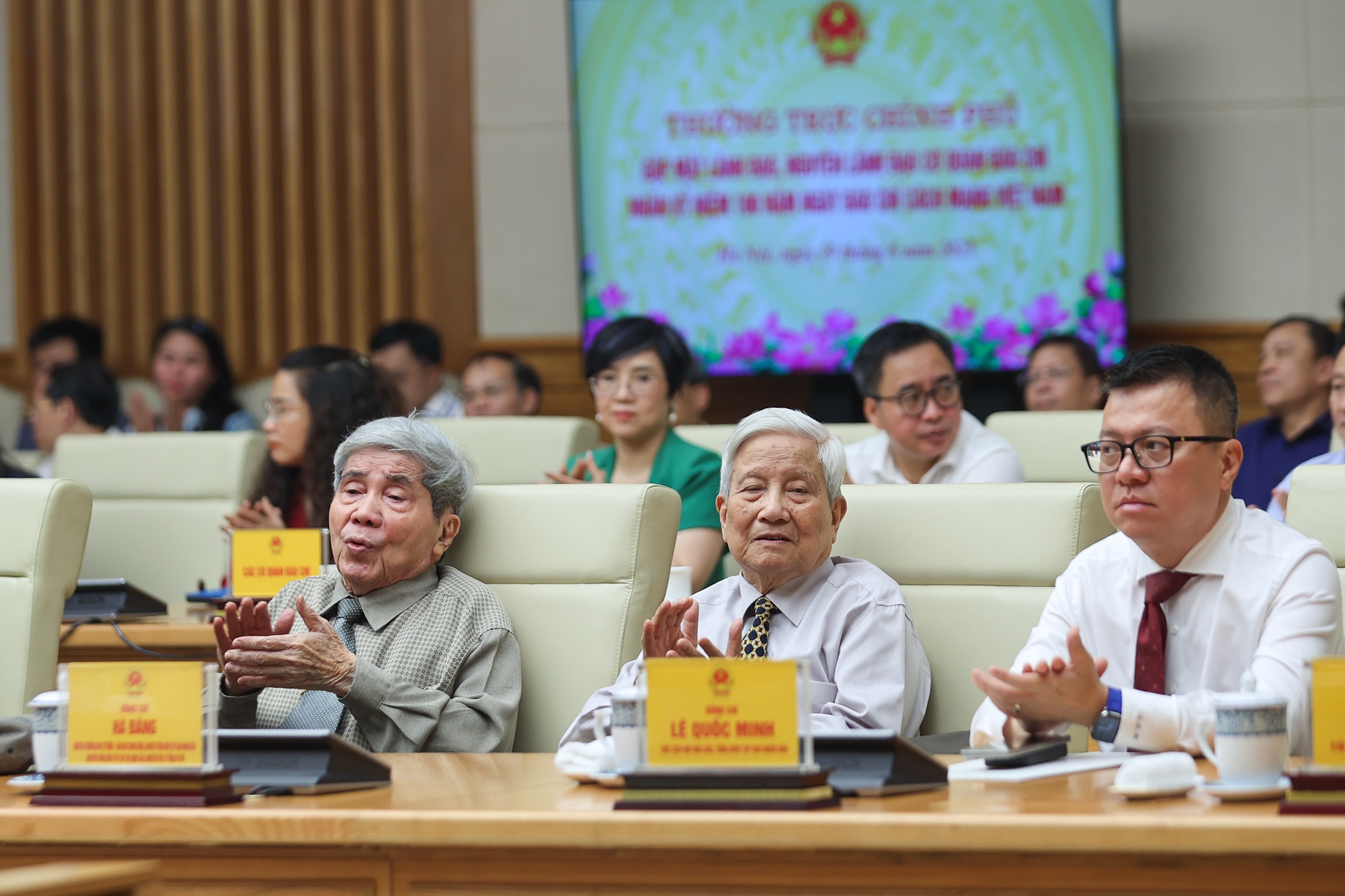 Thủ tướng Phạm Minh Chính: Chính phủ cam kết luôn đồng hành với báo chí - 2 Thủ tướng Phạm Minh Chính: Chính phủ cam kết luôn đồng hành với báo chí - 2