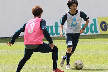 Tuấn Anh được CLB Yokohama FC tạo điều kiện cho ăn Tết sớm