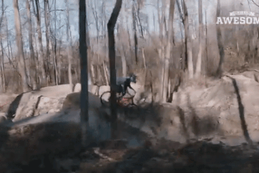 Nạp năng lượng cuối tuần với clip những pha mạo hiểm khó tin