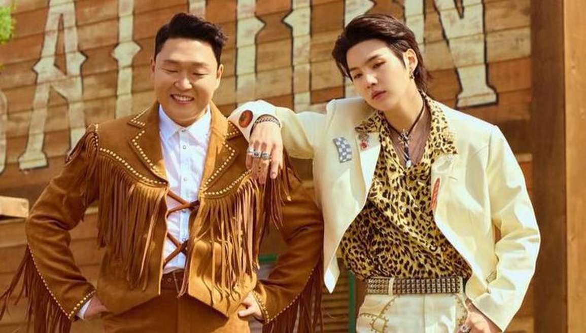 Chủ nhân bản hit 4,4 tỷ view Gangnam Style xô đổ nhiều kỷ lục với MV mới - 2 Chủ nhân bản hit 4,4 tỷ view Gangnam Style xô đổ nhiều kỷ lục với MV mới - 2