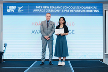 Nữ sinh 14 tuổi nhận học bổng Chính phủ New Zealand