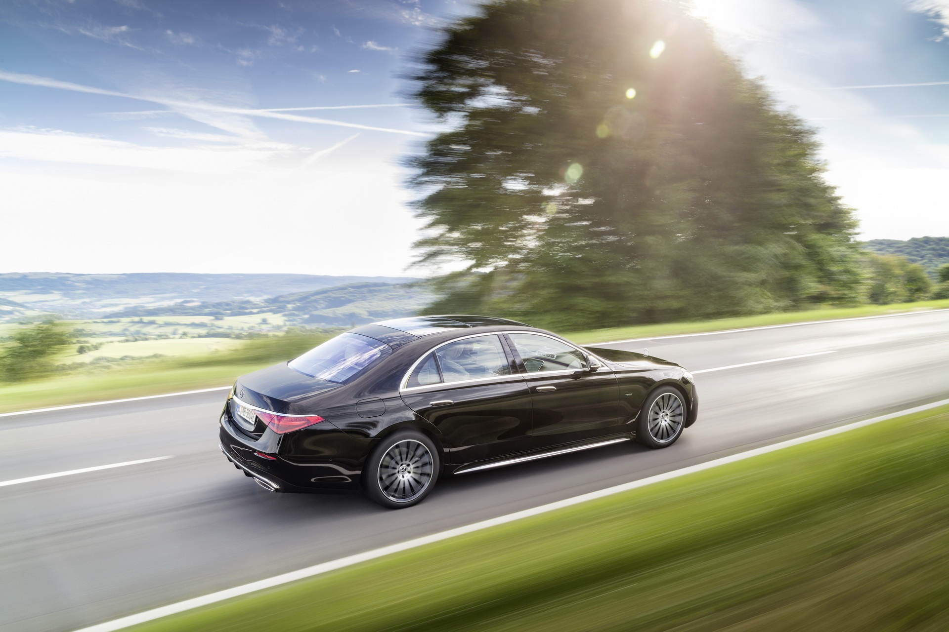 Mercedes-Benz S-Class 2021 - Sức hấp dẫn đến từ bên trong - 34 Mercedes-Benz S-Class 2021 - Sức hấp dẫn đến từ bên trong - 34