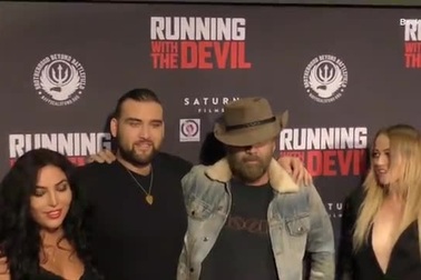 Nam diễn viên Nicolas Cage xuất hiện bên con trai Weston Cage