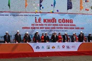 Khởi công dự án Cầu Bạch Đằng nối thông tuyến cao tốc Hạ Long - Hải Phòng - Hà Nội