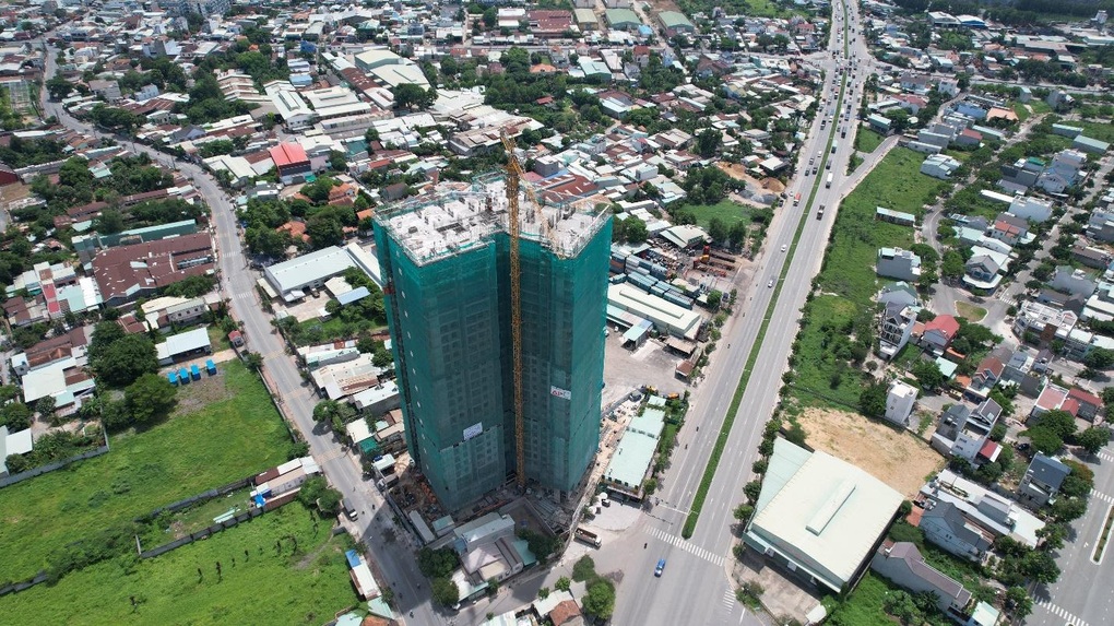 Sau cất nóc, Honas Residence thu hút khách tham quan căn hộ thật - 3 Sau cất nóc, Honas Residence thu hút khách tham quan căn hộ thật - 3