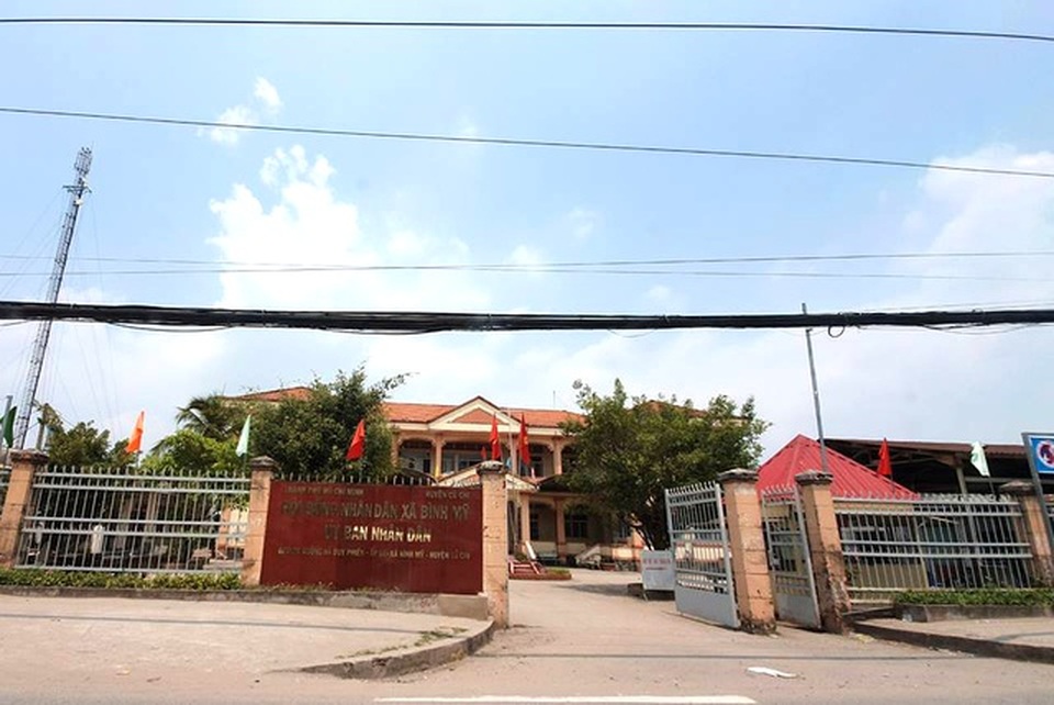 Hàng trăm ha đất cấm bị “xẻ thịt”: Công trình vi phạm 10 năm chưa xử lý! - 5 Hàng trăm ha đất cấm bị “xẻ thịt”: Công trình vi phạm 10 năm chưa xử lý! - 5