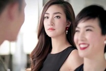 Giật được chồng tiểu tam đắc ý, chính thất đăng đàn tỏ rõ thắng thua