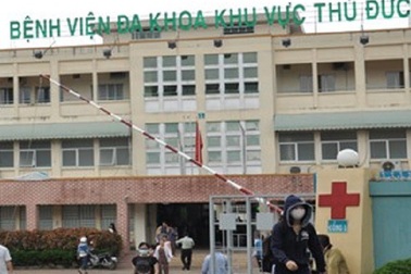 Điều dưỡng bị đâm, bệnh viện mời công an vào cuộc