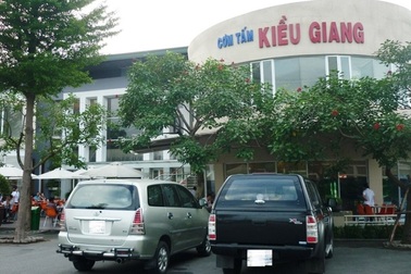 Vụ phụ gia “lạ”, giám đốc cơm tấm Kiều Giang: "Chúng tôi bị oan"