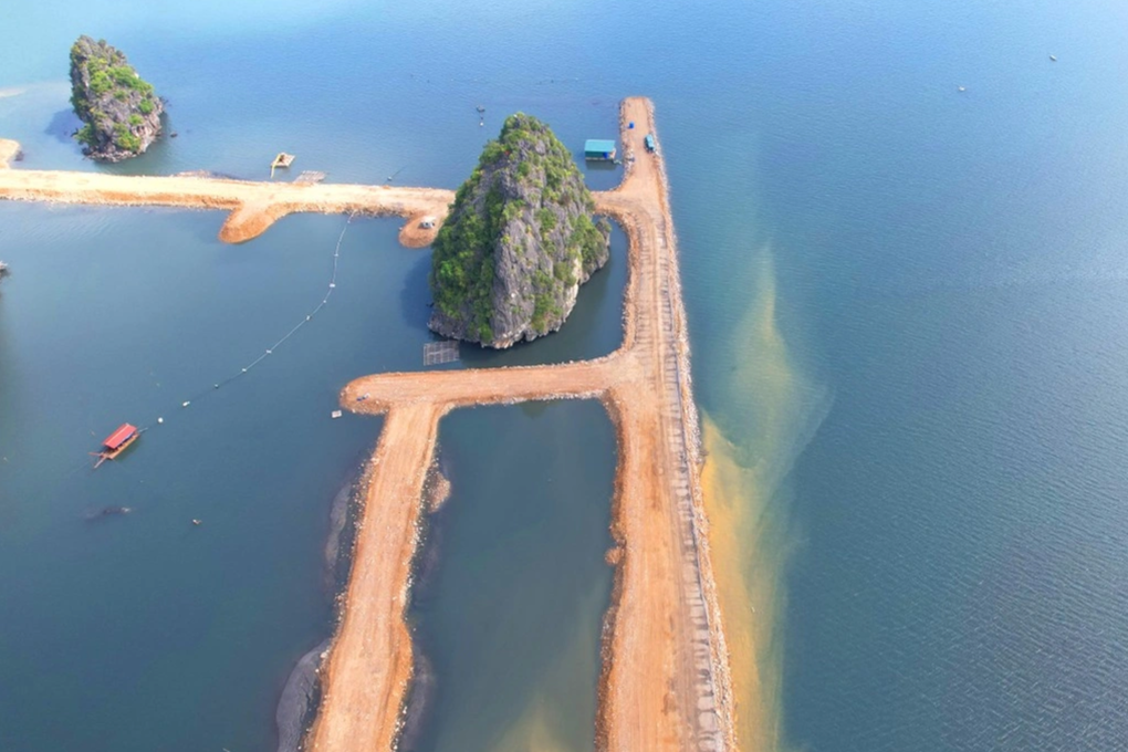 Quảng Ninh yêu cầu kiểm tra dự án nguy cơ ảnh hưởng vịnh Hạ Long - 1