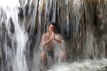 Chiêm ngưỡng dòng thác kỳ vỹ, hoang sơ bậc nhất xứ Thanh