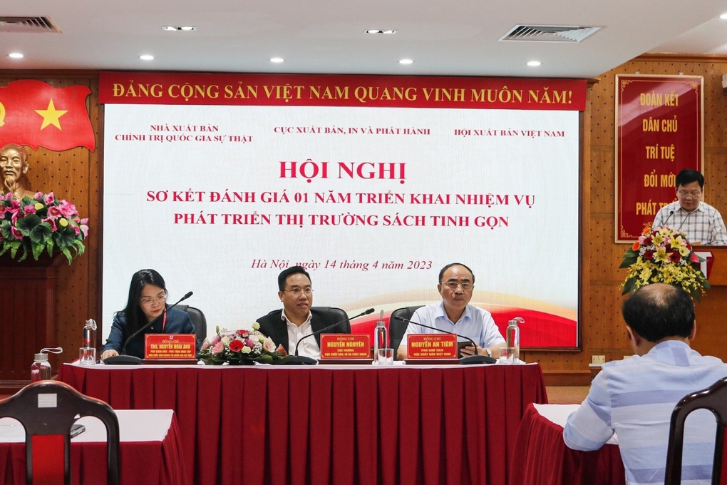 Cần làm gì để sách tinh gọn ở Việt Nam bắt kịp xu thế của xuất bản toàn cầu - 1 Cần làm gì để sách tinh gọn ở Việt Nam bắt kịp xu thế của xuất bản toàn cầu - 1