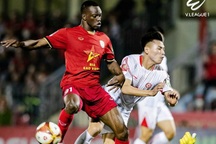 Hải Phòng thua sít sao trước HL Tĩnh ngay trên sân nhà Lạch Tray