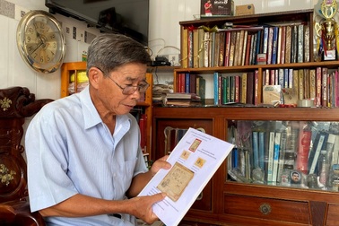 Lão nông miền Tây sở hữu 2.000 con tem quý về Bác Hồ