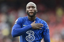 Lukaku biến hình thành "quái vật", làm sao để ngăn cản?