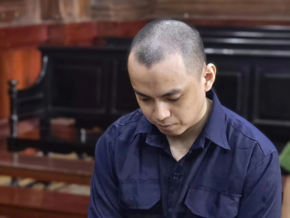 Nhân viên ngân hàng ở TPHCM giả chữ ký khách hàng, chiếm đoạt 5 tỷ đồng - 1