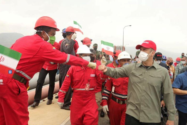 Mỹ tìm cách tịch thu dầu của 4 tàu Iran chuyển tới Venezuela