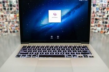 Apple tăng cấu hình và hạ giá dòng laptop MacBook