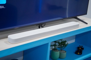 Đánh giá JBL Bar 500MK2: Thiết kế gọn, kết nối đa dạng nhưng còn hạn chế - 11 Đánh giá JBL Bar 500MK2: Thiết kế gọn, kết nối đa dạng nhưng còn hạn chế - 11