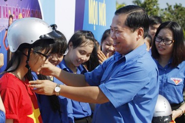 Bí thư TƯ Đoàn: "Phong trào tình nguyện không thể lấy mục tiêu kinh tế để đánh giá"