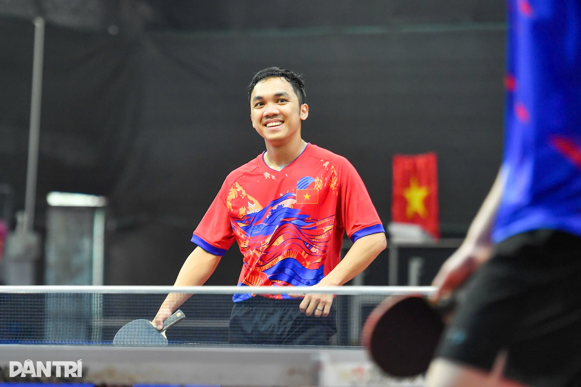 Tuyển bóng bàn Việt Nam giao lưu cùng VĐV Nga, chuẩn bị cho SEA Games 33 - 10