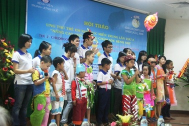 Nhật Bản chia sẻ kinh nghiệm lượng chăm sóc trẻ em ung thư