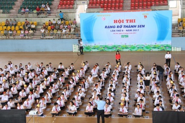 Hà Tĩnh: 500 học sinh sôi nổi tranh tài Hội thi “Rạng rỡ Thành Sen”