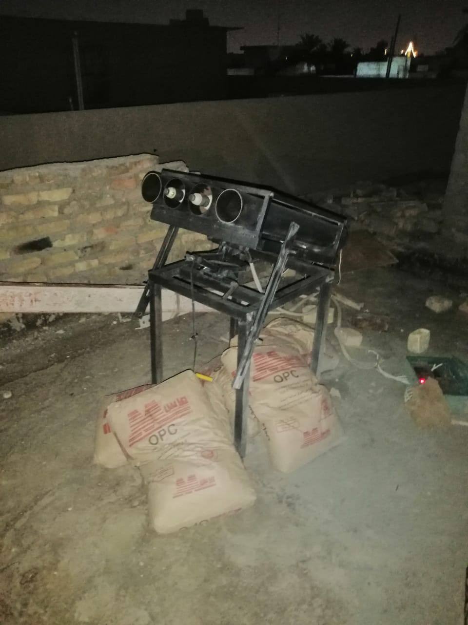 Căn cứ có quân Mỹ ở Iraq rung chuyển vì bị dội rocket - 1 Căn cứ có quân Mỹ ở Iraq rung chuyển vì bị dội rocket - 1